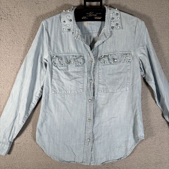 Kut From The Kloth Denim Shirt Women’s Size S Light Wash Pearl Snap Spike Collar - Picture 2 of 16